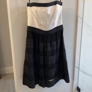 NWT White House Black Market Strapless Dress